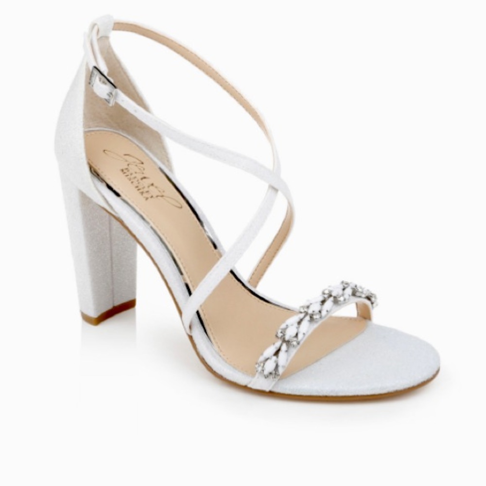 NIB Badgley Mischka Daphne white glitter heels size 10
